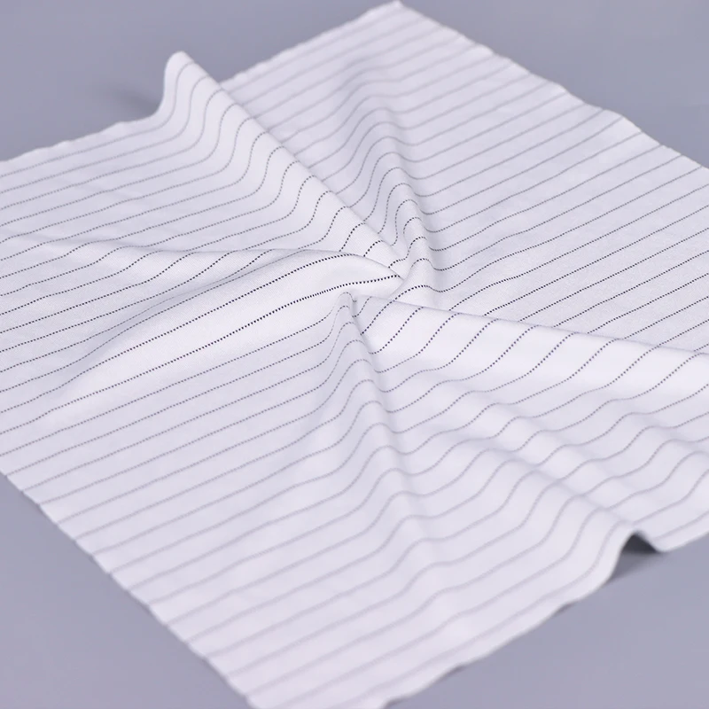 High Quality  98% polyester 2% conductive Wire Lint Free Esd Safe Cleanroom Wipes