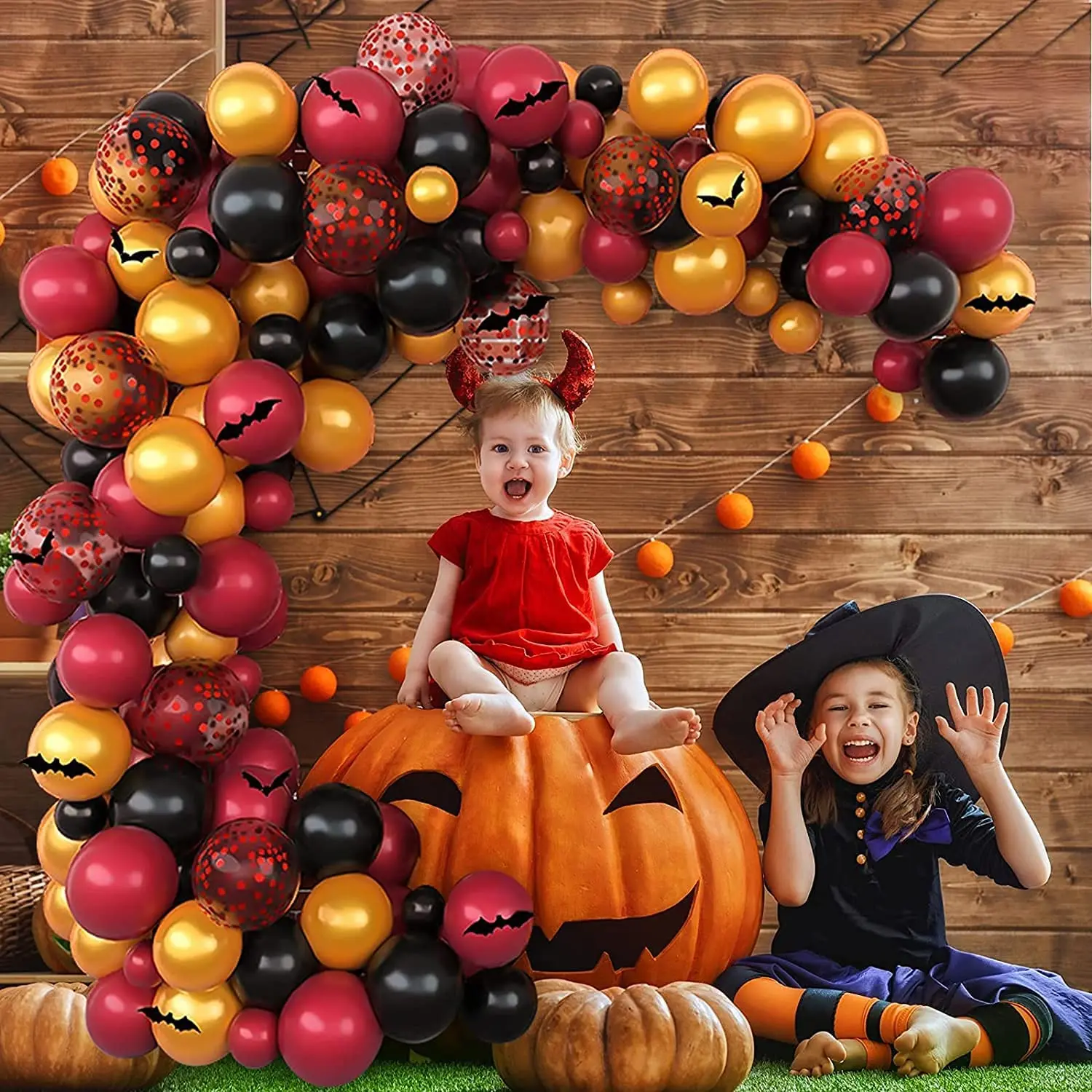 Black Red Gold Balloons Garland Kit Confetti Balloon Bat Stickers, Latex Balloons for Halloween Decoration Birthday