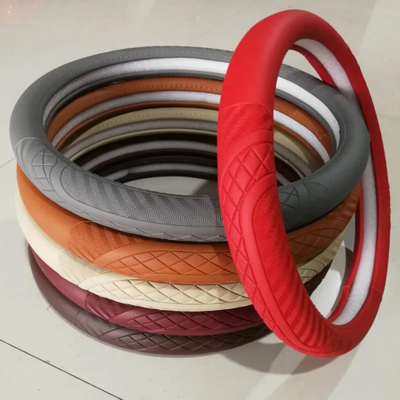 
China Manufacturers Sport Auto Steering Skin Wrap Accessories Universal Car Steering Wheel Covers 