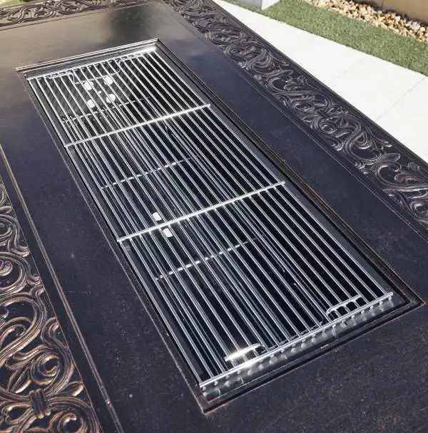 Outdoor table and chair courtyard leisure outdoor terrace combined garden outdoor cast aluminum iron waterproof balcony furnitur