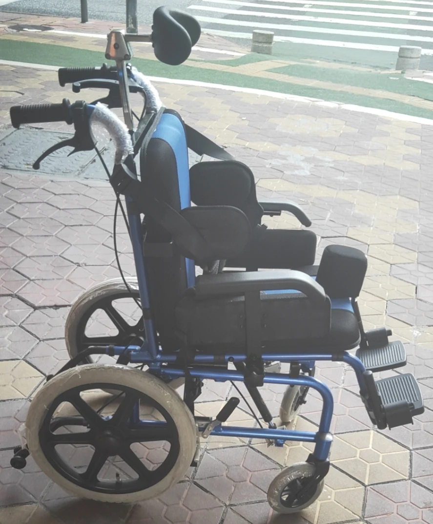Old people handicapped cerebral palsy wheel chair aluminum adjustable cheap reclining wheelchair for disabled