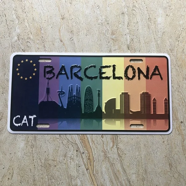 Custom Car Decoration Barcelona License Plate Aluminum Embossed Logo Metal  License Plate