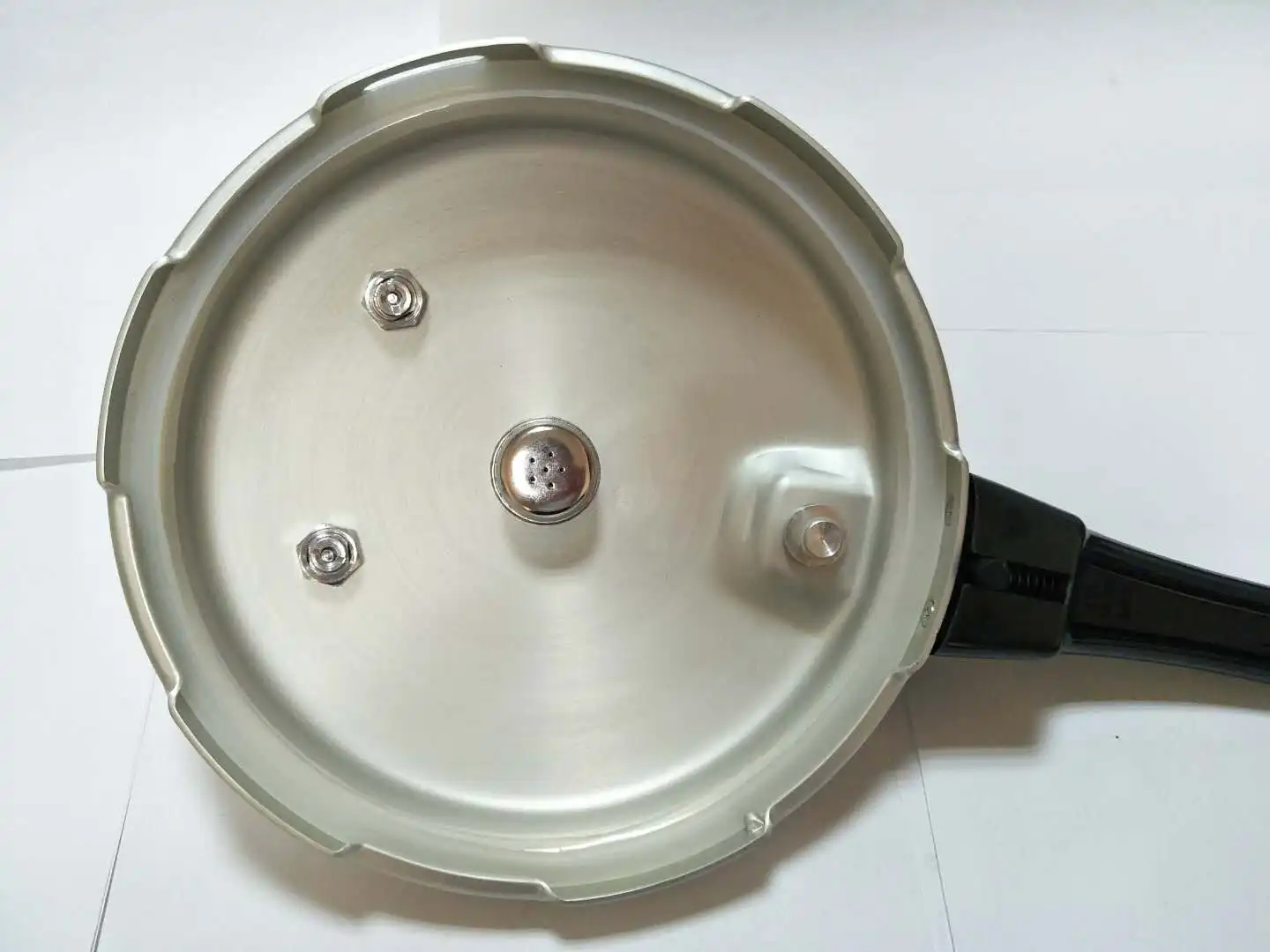 4L Hot Selling Aluminium Multifunctional Fast Cooking Commercial Pressure Cookers