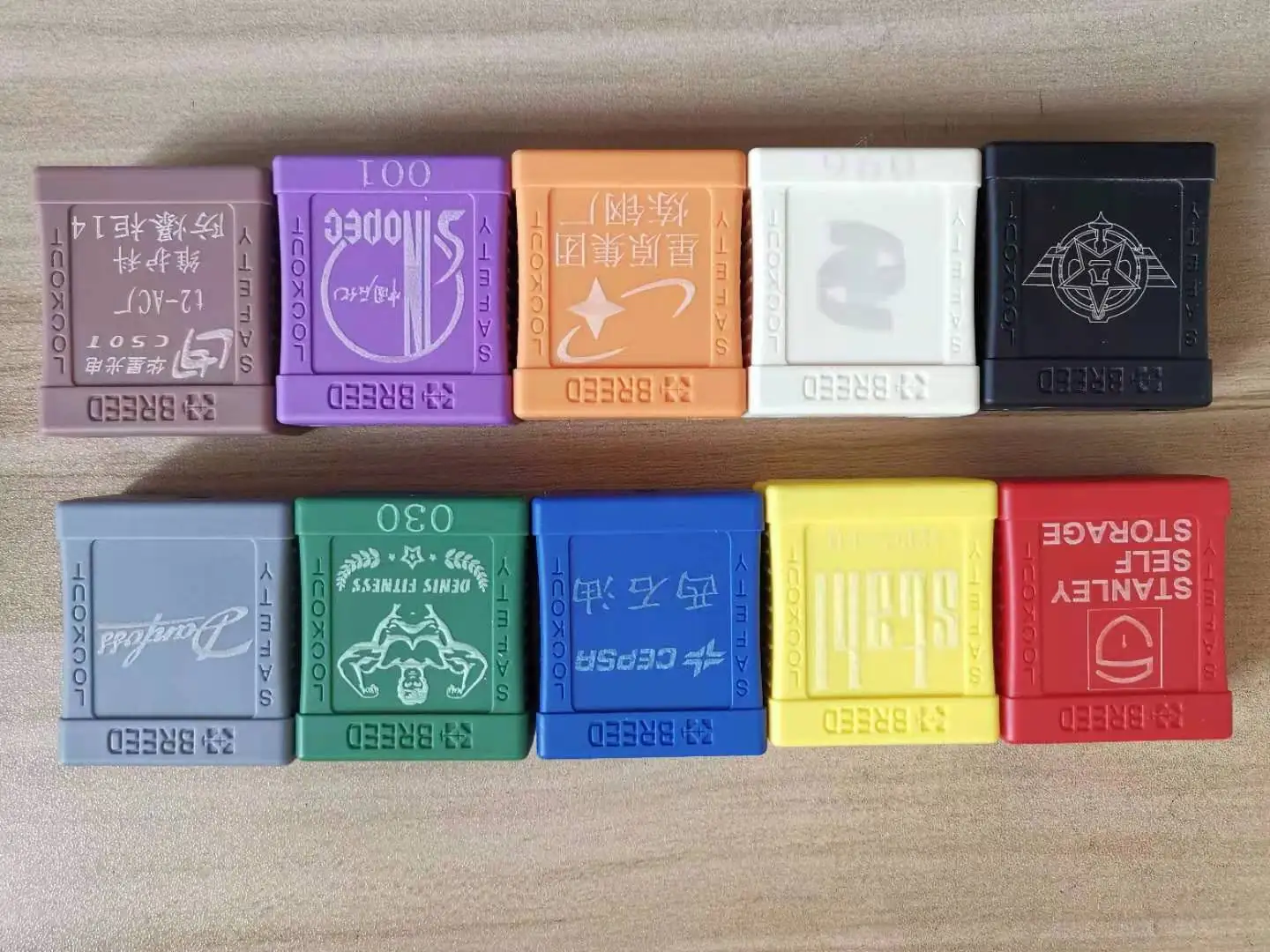 Safety Plastic Lockout Padlock 3-Inch Nylon Shackle Dustproof lockout