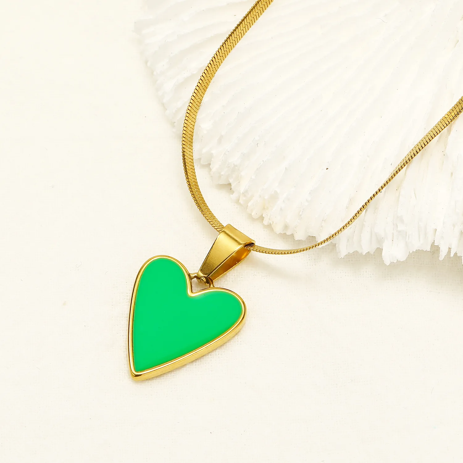 Hot Joker 18K Gold Plated Stainless Steel Snake Chain Necklaces Multi Color Oil Drip Love Heart Pendant Necklaces