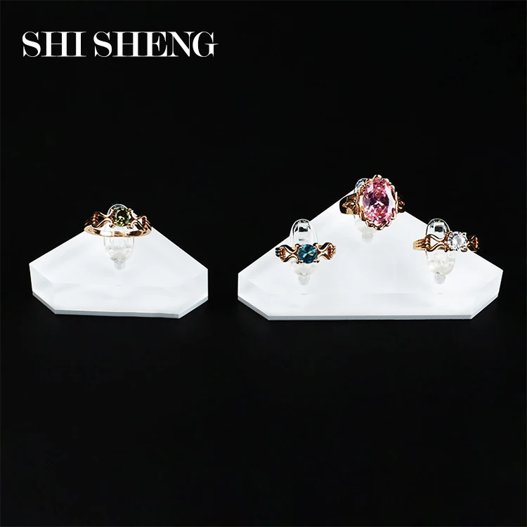 SHI SHENG High Quality White Triangle Clear Acrylic Ring Clips Display Holder for Jewelry Display Stand Photography Props