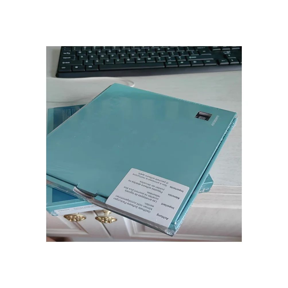 NEW and ORIGINAL SIE-MENS 	M200D motor starter 	3RK1315-6KS71-2AA3