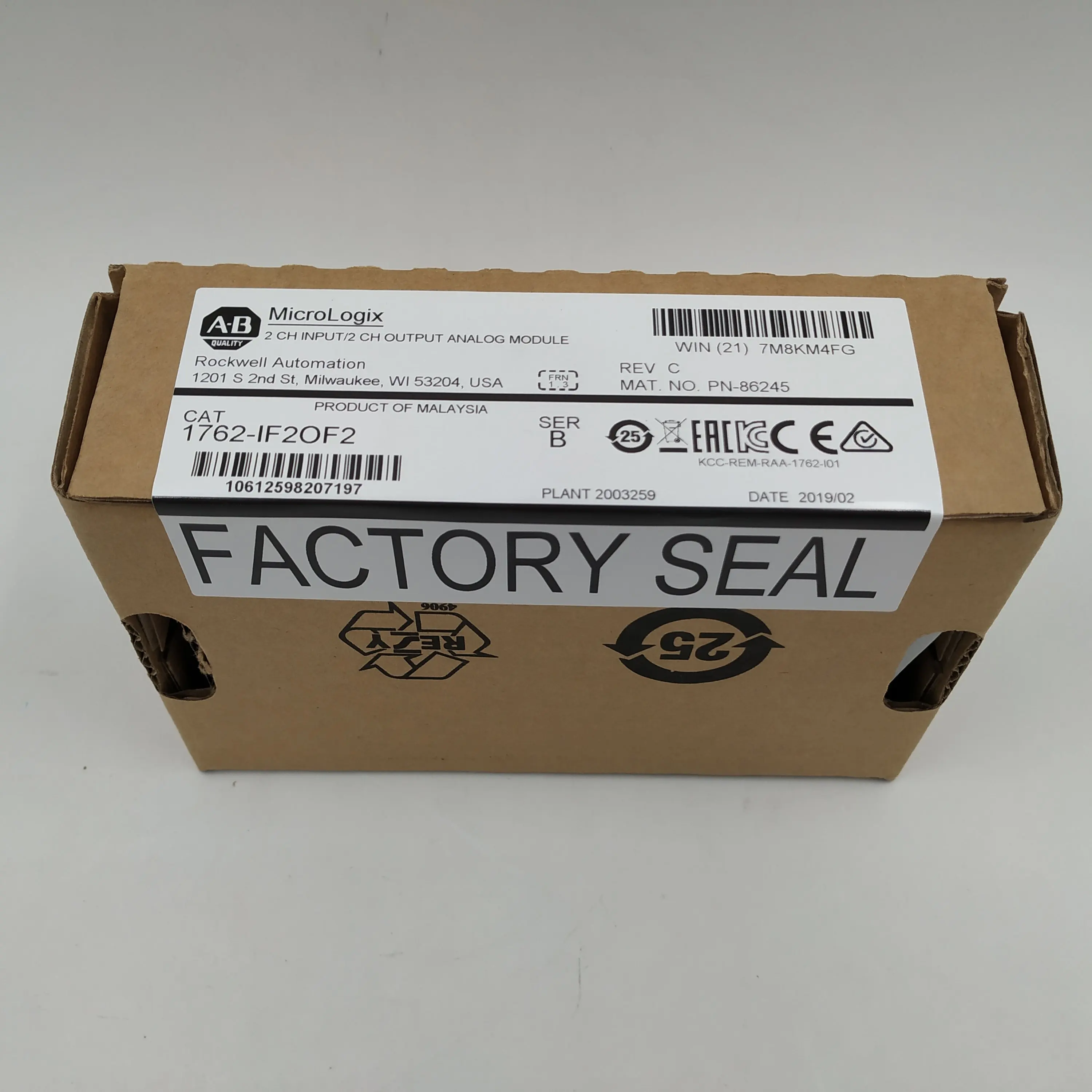  Allen bradley plc MicroLogix 4 точечный аналоговый гребень модуль 1762-IF2OF2 брендовая новая правая Торцевая крышка AB