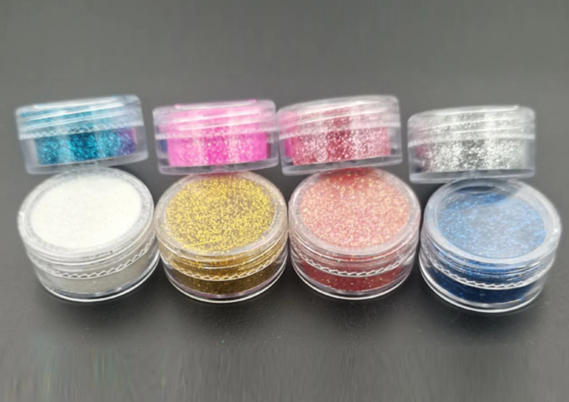 The best-selling art rainbow color series features high-tech embossed powder