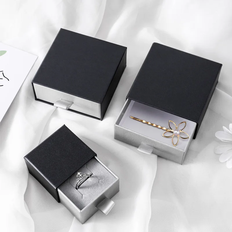 Custom Logo Packaging Cases For Jewelry Organizer Paper Jewelry Box Gift Boxes