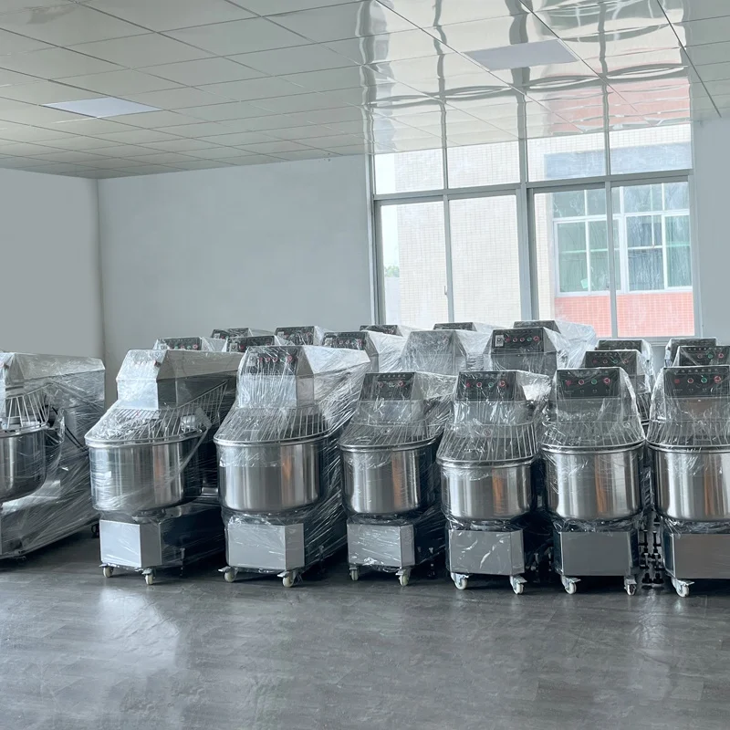 Factory Professional Large Amasadora De Pan Industrial 100Kg 50Kg 25Kg Commercial Electric Spiral Bread Dough Mixer Machine