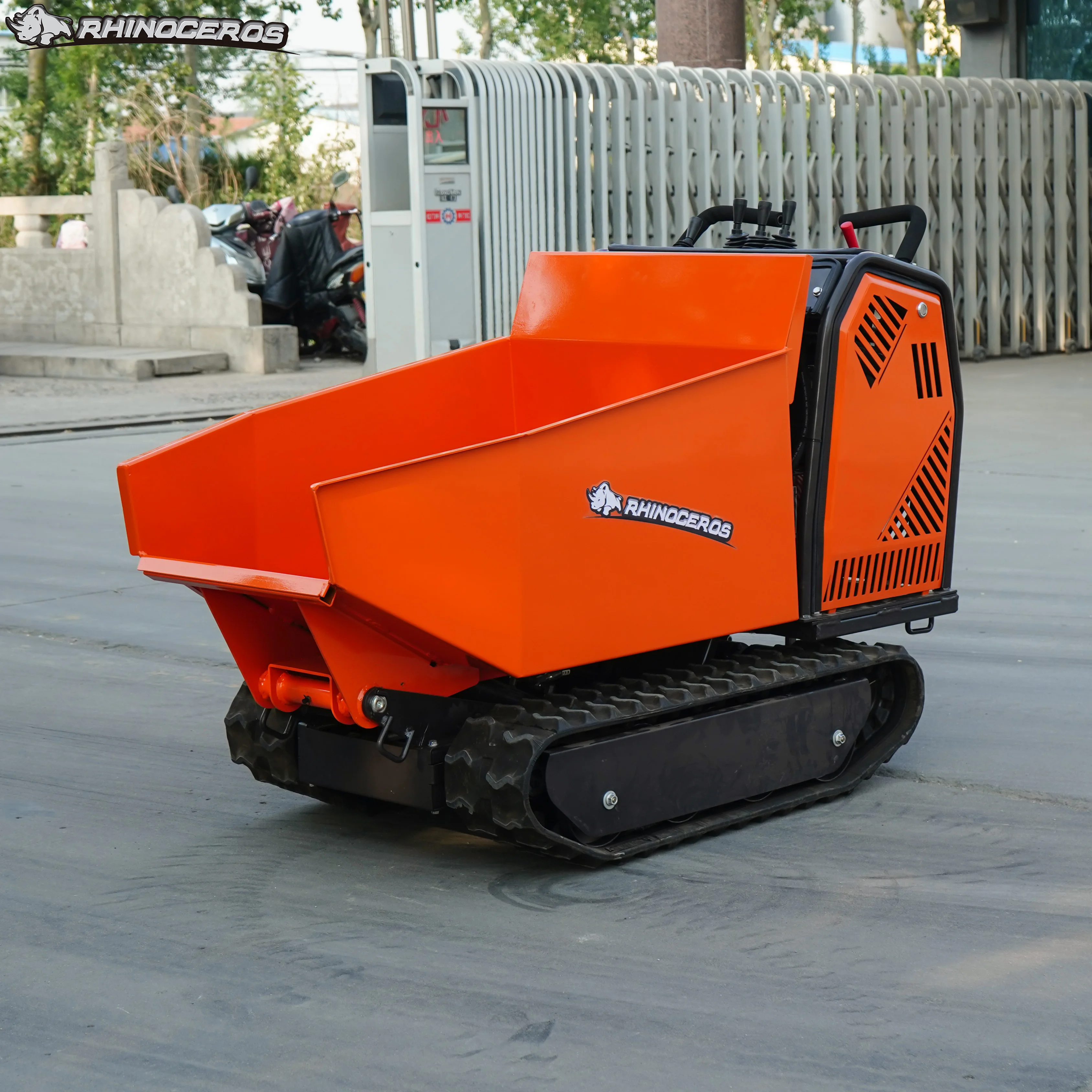 Most popular 9hp gasoline engine hydraulic tipping 500kg mini dumper truck/mini crawler dumper for construction site