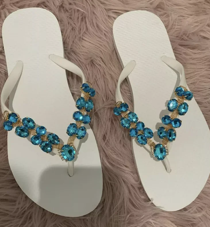 Custom Logo Women  Diamonds Straps Luxury Beach Wedding Flip Flops Slippers