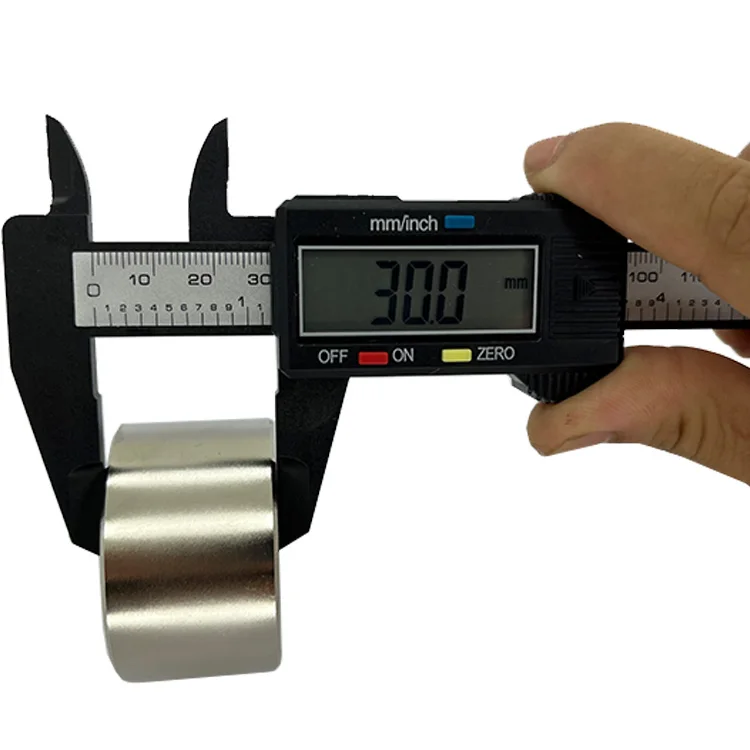 Custom Size NdFeB Rare Earth Magnets N52 Neodymium Magnets Sphere