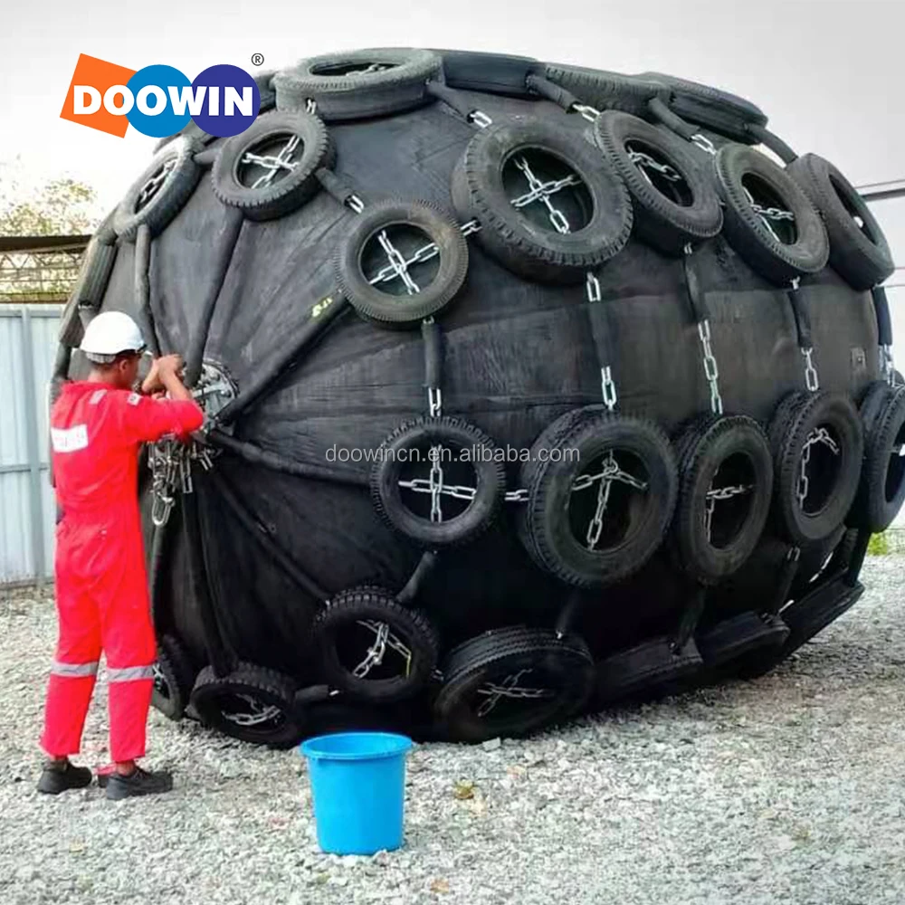 CCS Approved Floating Dock Pneumatic Yokohama Type Rubber Fender For Boat