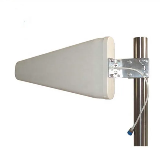 3G 4G 12dbi communication Antenna directional lpda 4g yagi antenna for outdoor