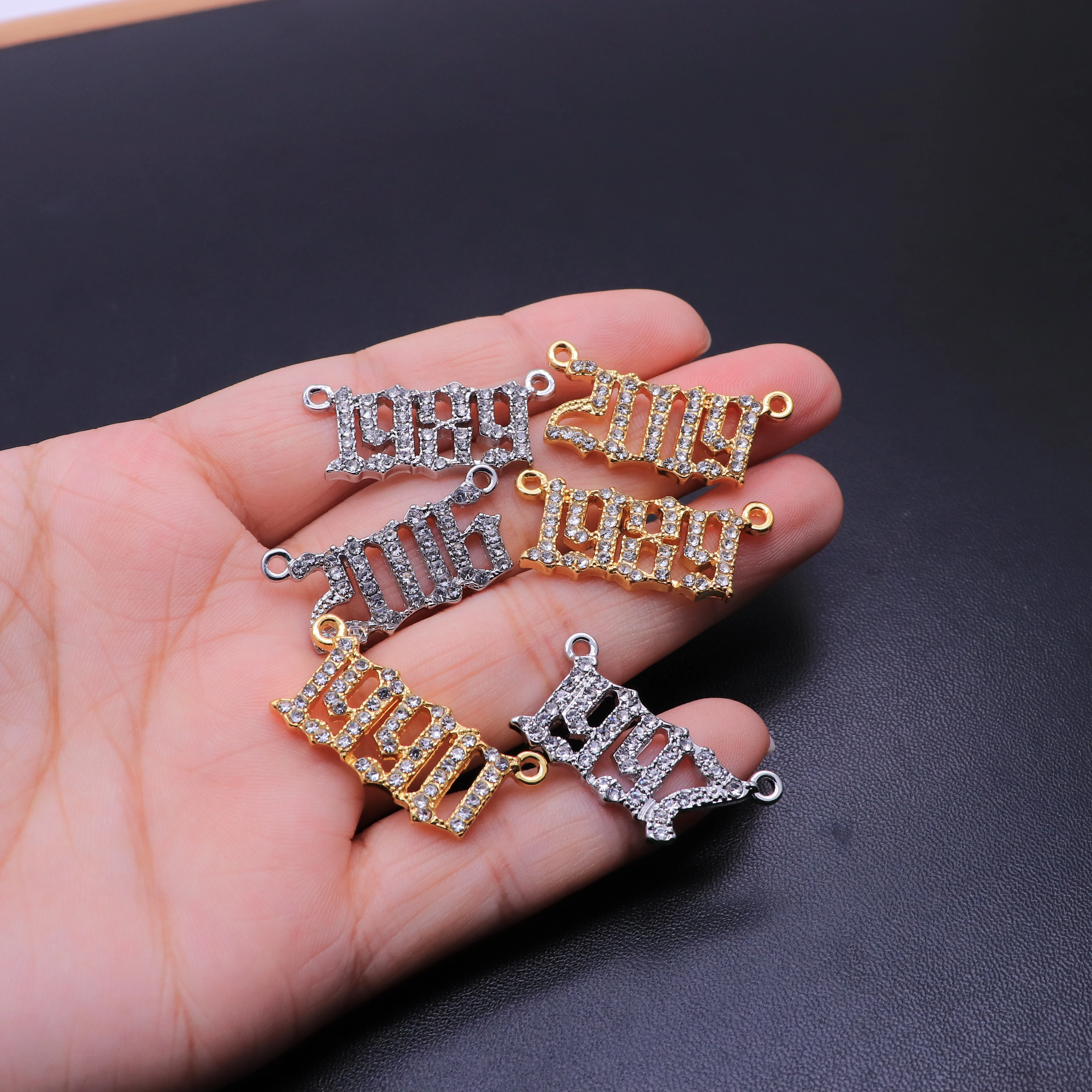 
New Arrival Number Birth Year Necklace Gold Plated Diamond Year Necklace 