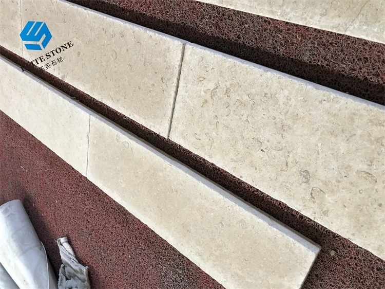 Tumbled Homed Natural Travertine Outdoor Indoor Floor Paving Stone Tile French Pattern Limestone Pavers