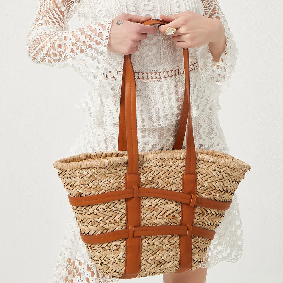 Spring Summer New Handmade Straw Woven Bag Large Capacity Shoulder Rattan Woven Beach Bag Handbag For Women