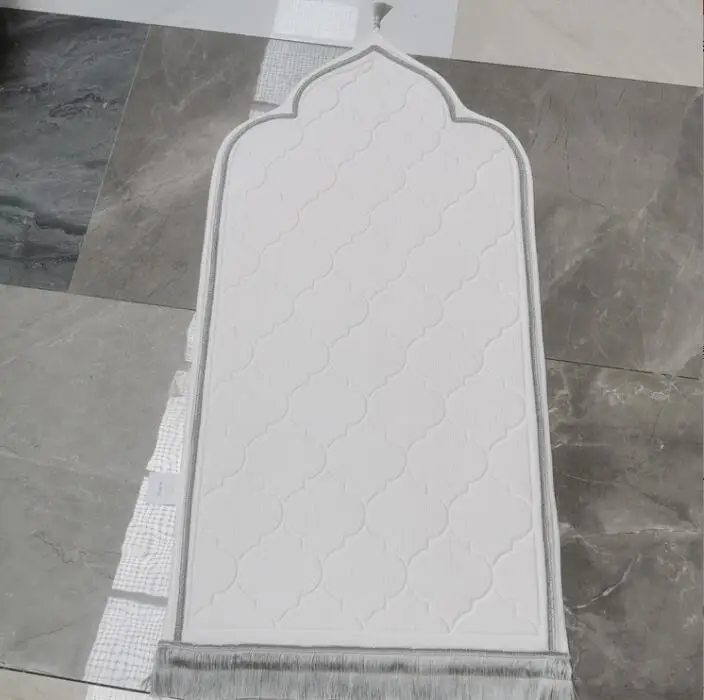 Velvet Muslim Prayer Mat Islamic Prayer Rug with Tassel add cotton thick Faithidmarket 2022032603