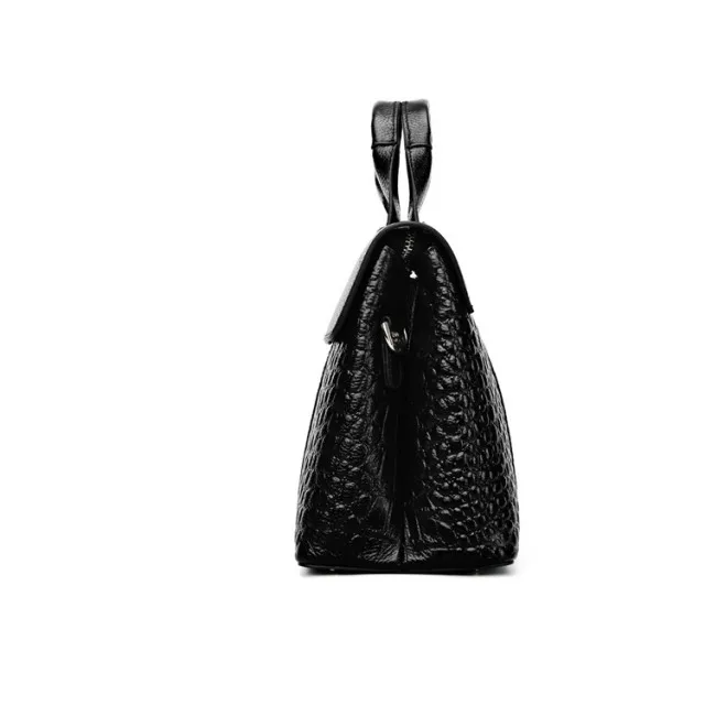 Женская сумка из крокодиловой кожи