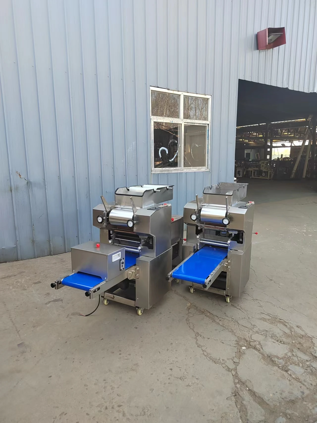 Commercial Mixing And Rolling Integrated Fresh Noodle Machine For Restaurant