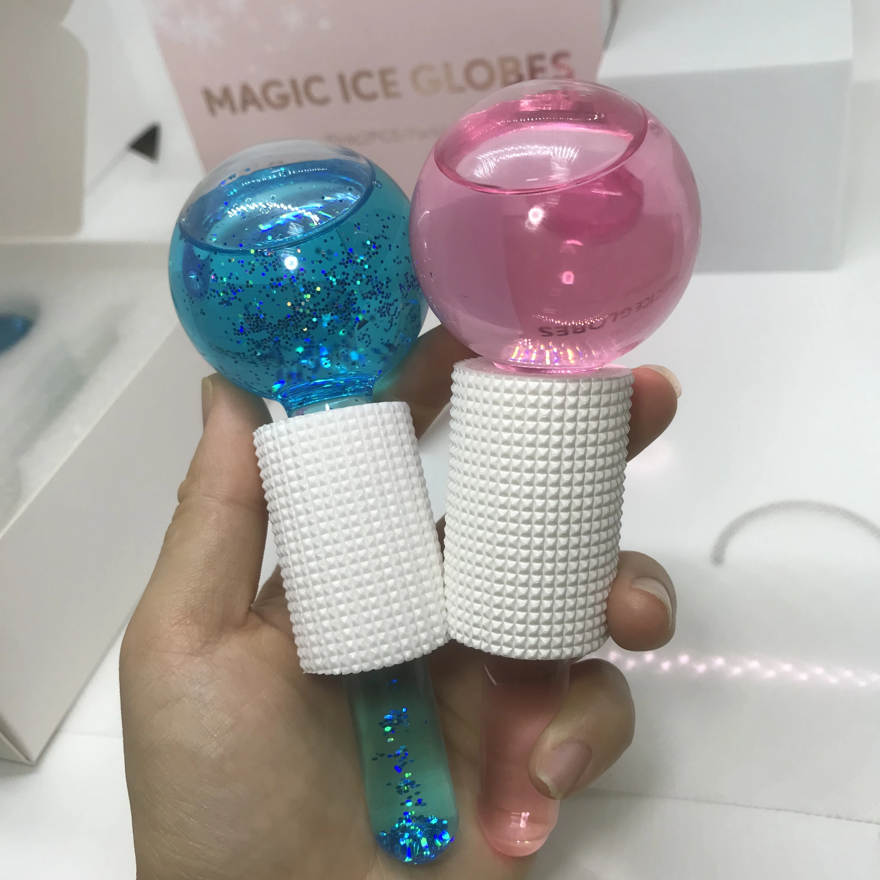 wholesale New design skin care tool Beauty Facial Massager Face Anti Aging Magic Ice Roller Ball Glitter Pink Ice Globes