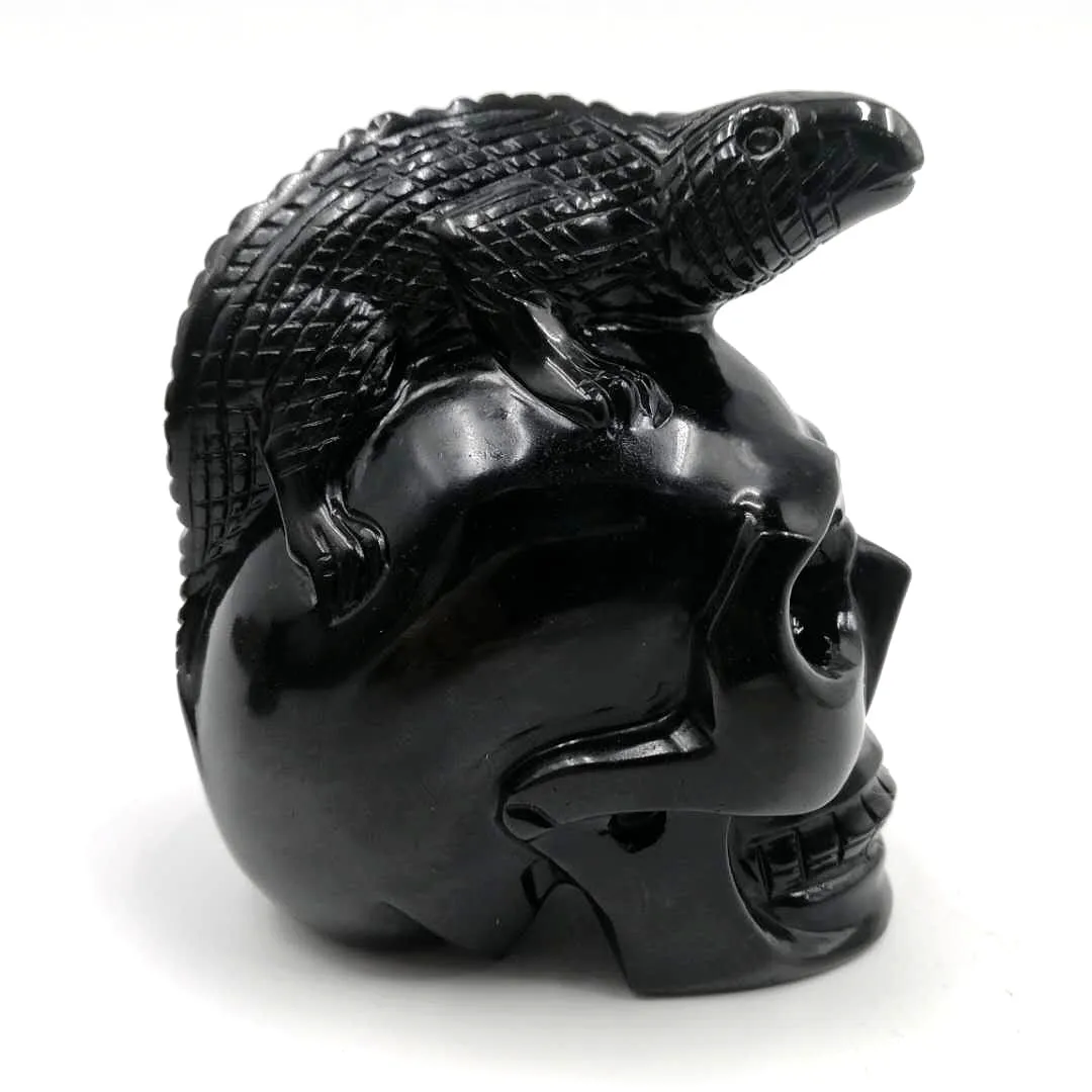 Wholesale high quality obsidian human head skulls with fog pentadactyla natural crystal carving for feng shui