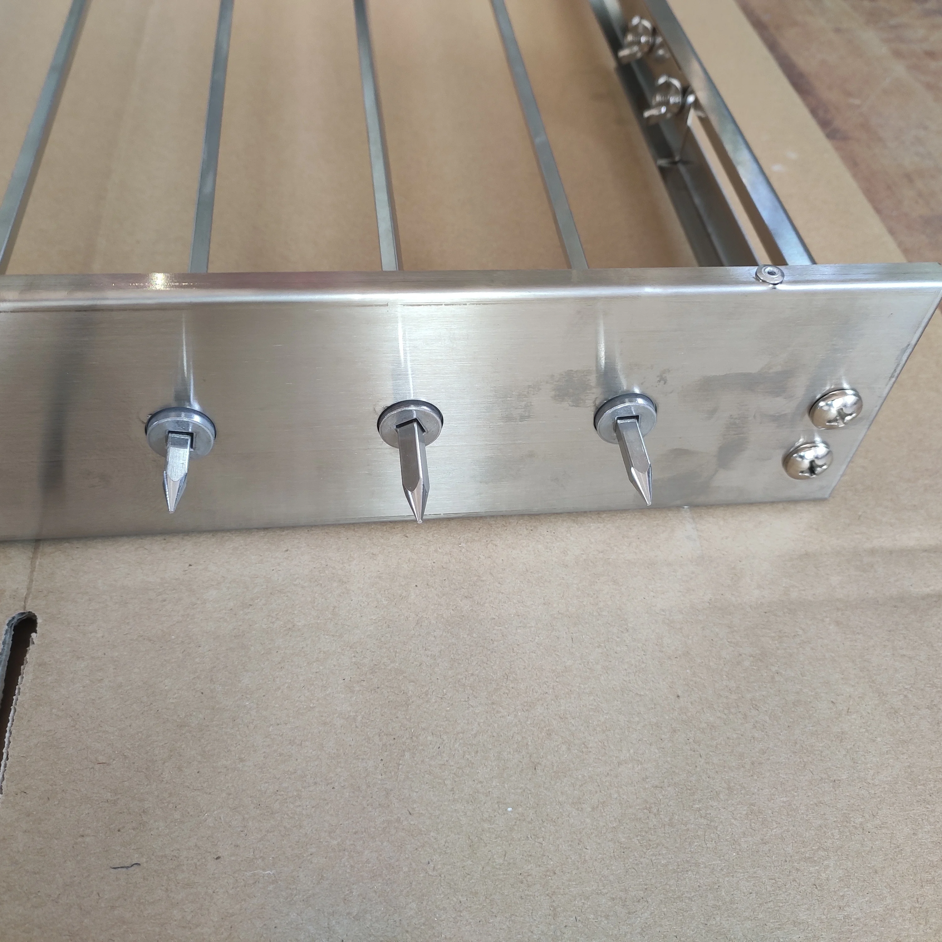 Churrasqueira Eletrica BBQ Skewer Gear Machine Automatic