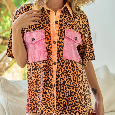 Wholesale Leopard Patchwork Pocket Print Casual Women Shirt Blouse