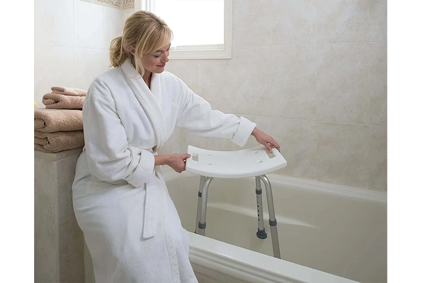 Wholesale Adjust Height Shower Chair Bath Stool For The Elderly Aluminum Lightweight Disabled Bath Chair