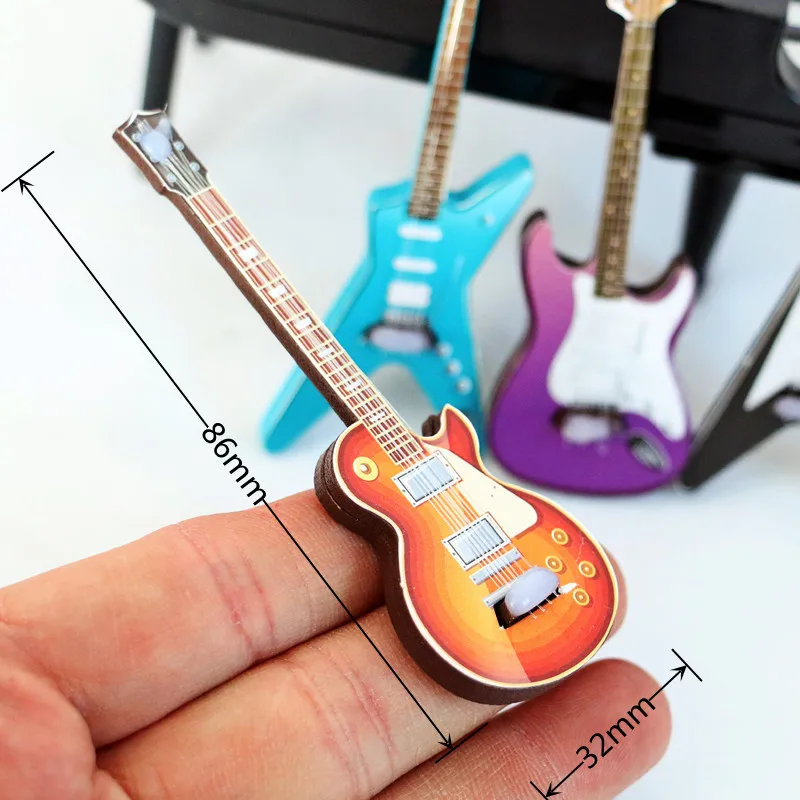 1:12 Toy Musical Instruments Classical Guitar Toy Doll House Accessories Decoration Miniature Mini Shooting Props