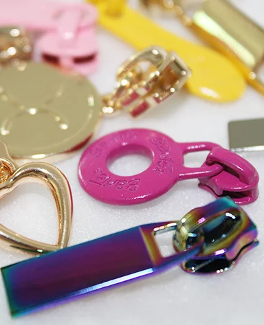 High quality 5# nylon multi-color zipper headclothing accessories personalized custom zipper puller.