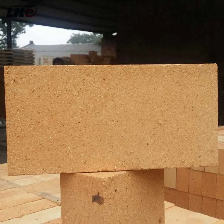 Refractory Clay Fire Brick used in Building Home Pizza Oven