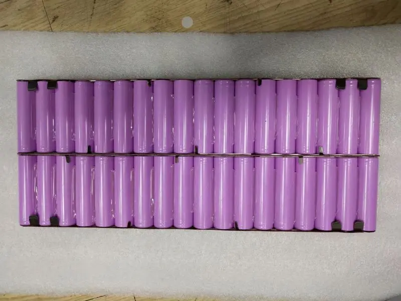 3.2 V 32700 12800 Mah Lifepo4 Battery 3 7V 20Ah Polymer Li Ion Cell 2S1P 7.4V 2200Mah Pack 24V 200Ah Deep Cycle Inverter