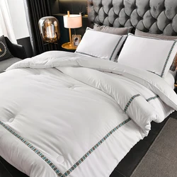 Wholesale Ultra Soft Hotel Brushed Microfibre Custom Solid Color Satin Embossed Polyester Fiber Comfort Bedding Quilt