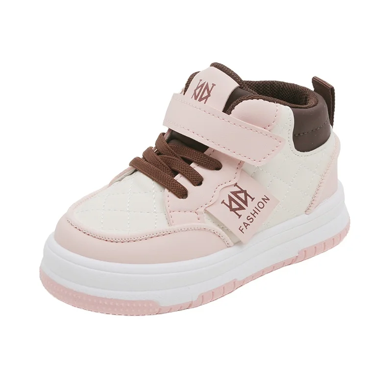 Wholesale Casual Anti-Slippery Flat Leather Lining Sneaker Shoes for School and Running