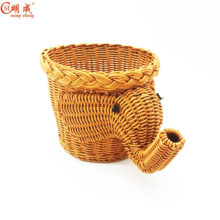 
Wholesale household animal decoration elephant Hand-woven home storage bread fruit laundry plastic wicker rattan basket 