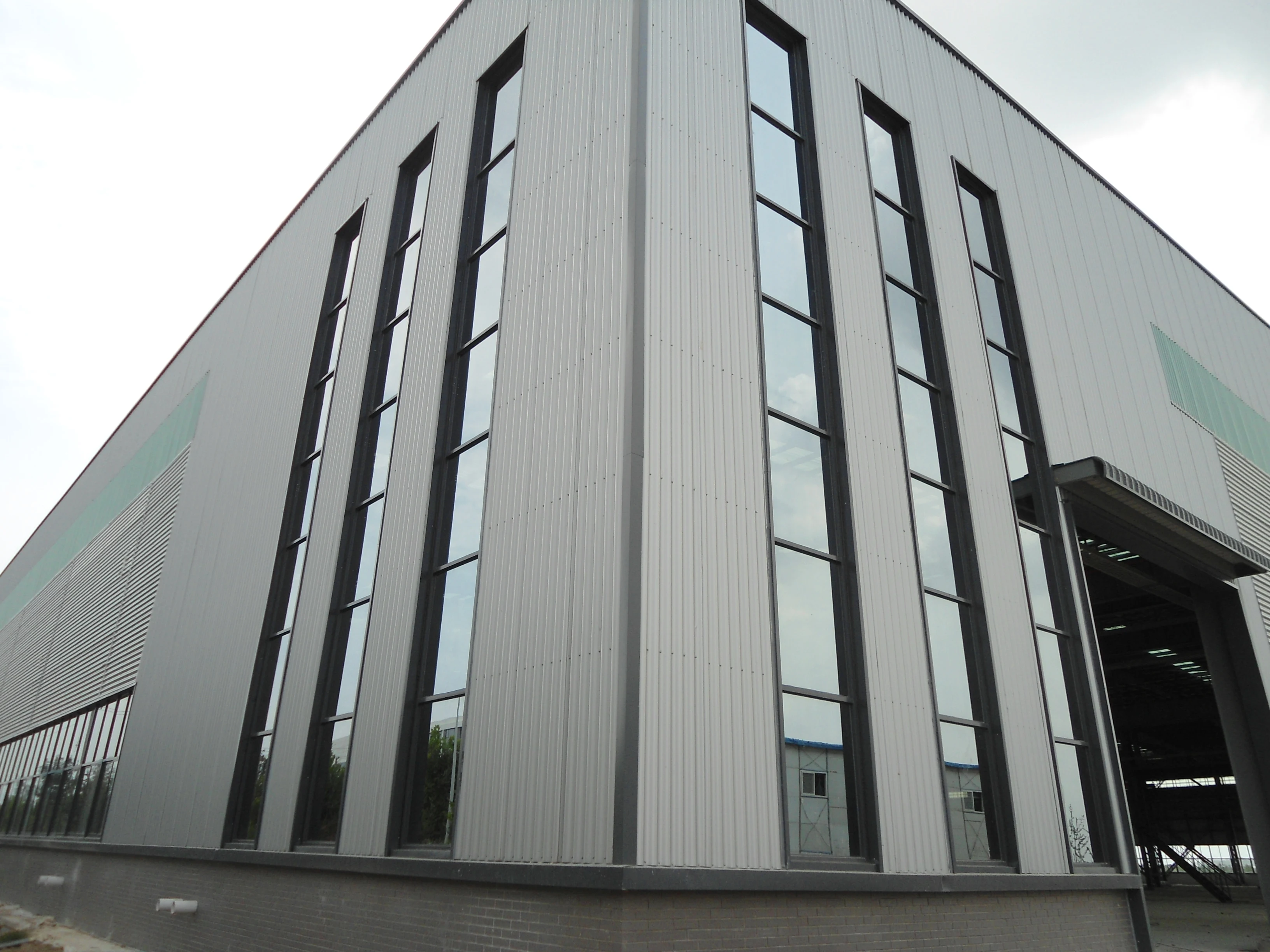 Manufacturer Industrial Prefab Light Steel Structures for Warehouse Frame Shed Workshop Self Storage Building