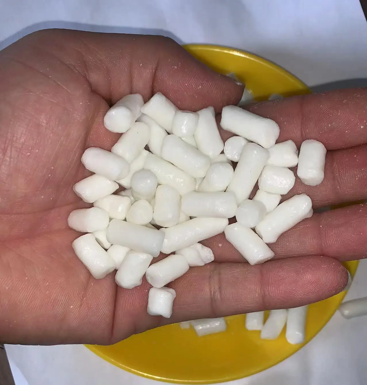 Nature palm oil soap noodle 72% TFM for toilet soap personal care