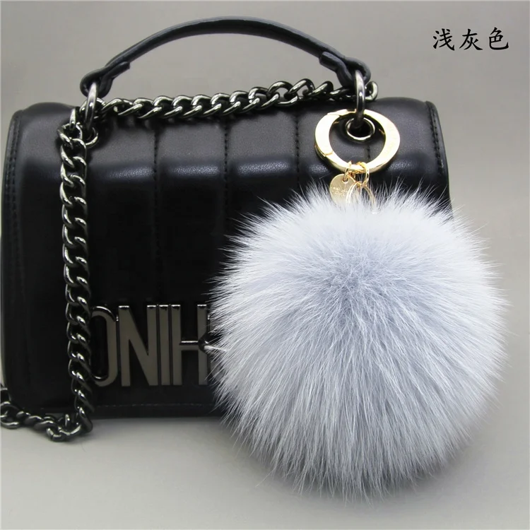 
2021 New Arrival Real Fox Fur Pompom Fox Fur 13CM Accessory Pom Poms with Keychain for Bags with Snap Button for Beanie Hats 