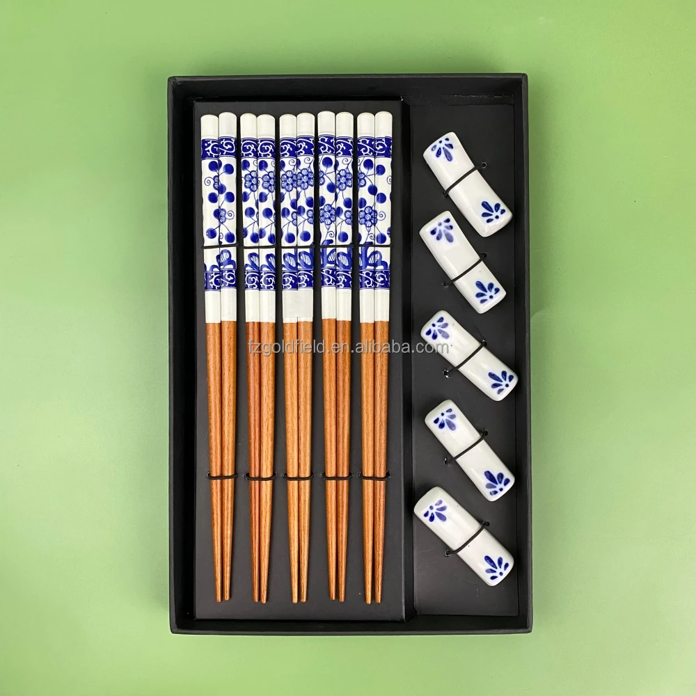 5 pairs Chinese Style wooden chopsticks   Blue and white  painting  chopsticks ceramic rest for Gift Box Set For 5 persons