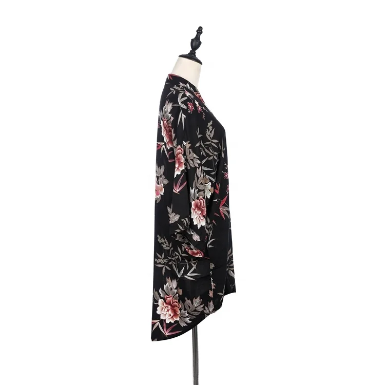 
2021 New Arrivals Women Clothing Soft Rayon Floral Printed Summer Women Casual Wear Stylish Long Cardigan Kimono 