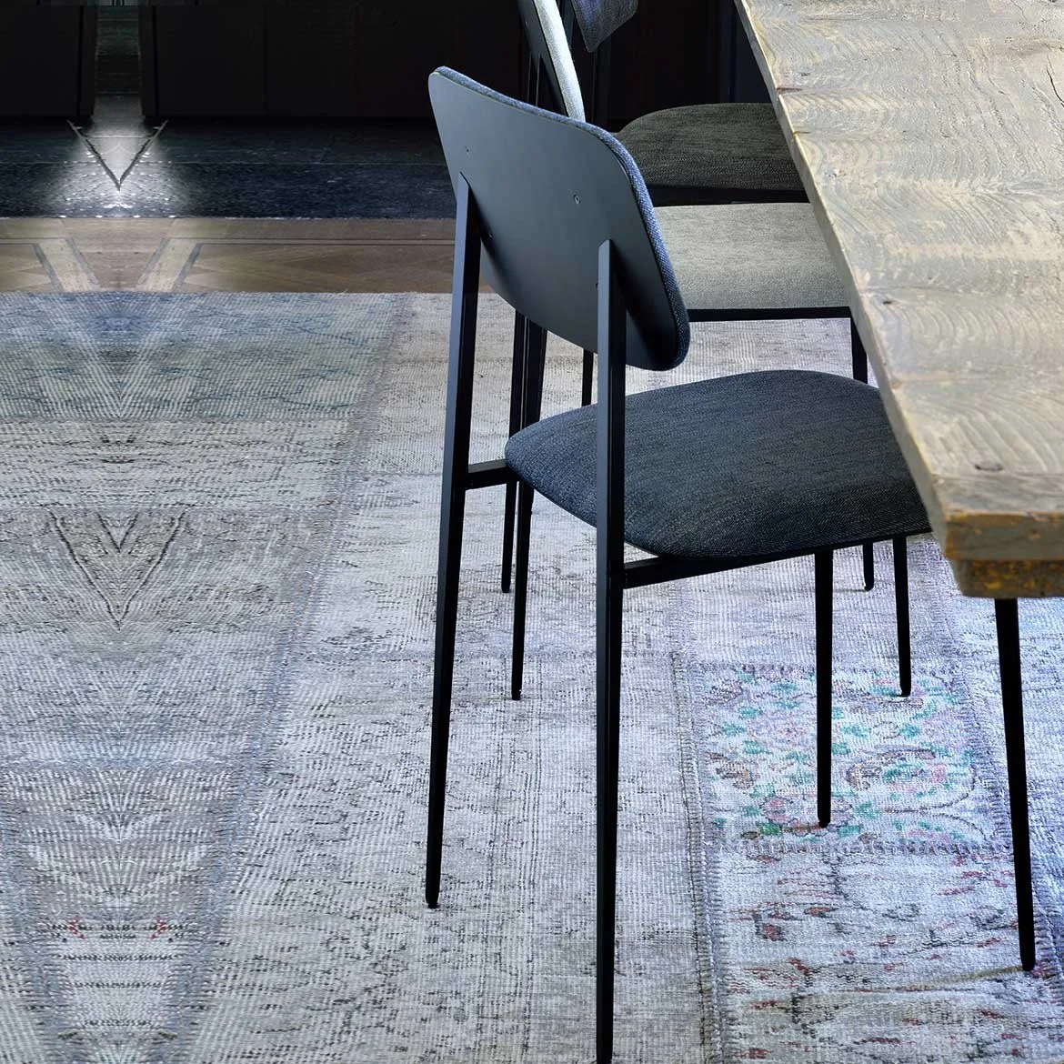 Nordic Luxury Kitchen Hotel Dinning Room Chairs Custom Design Modern Furniture  Dine Chair Upholstered Restaurant Metal Dining C