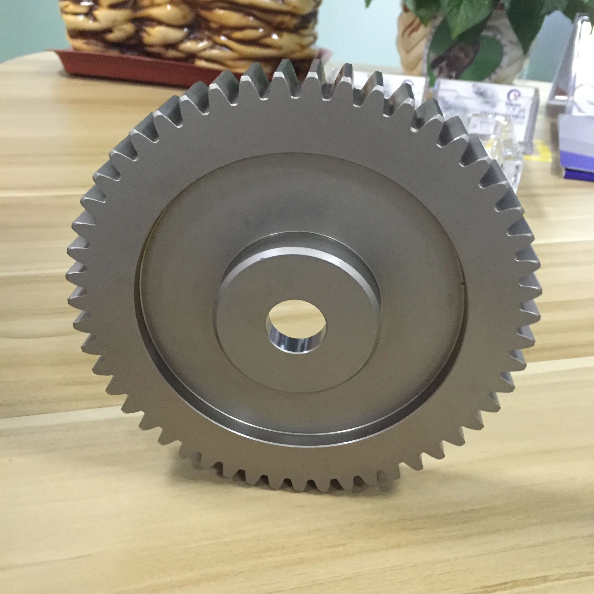 Стабильное качество последовательный пластик/нержавеющая сталь OEM CNC Поворотная двойная спиральная микро диаметр прямозубая Червячная