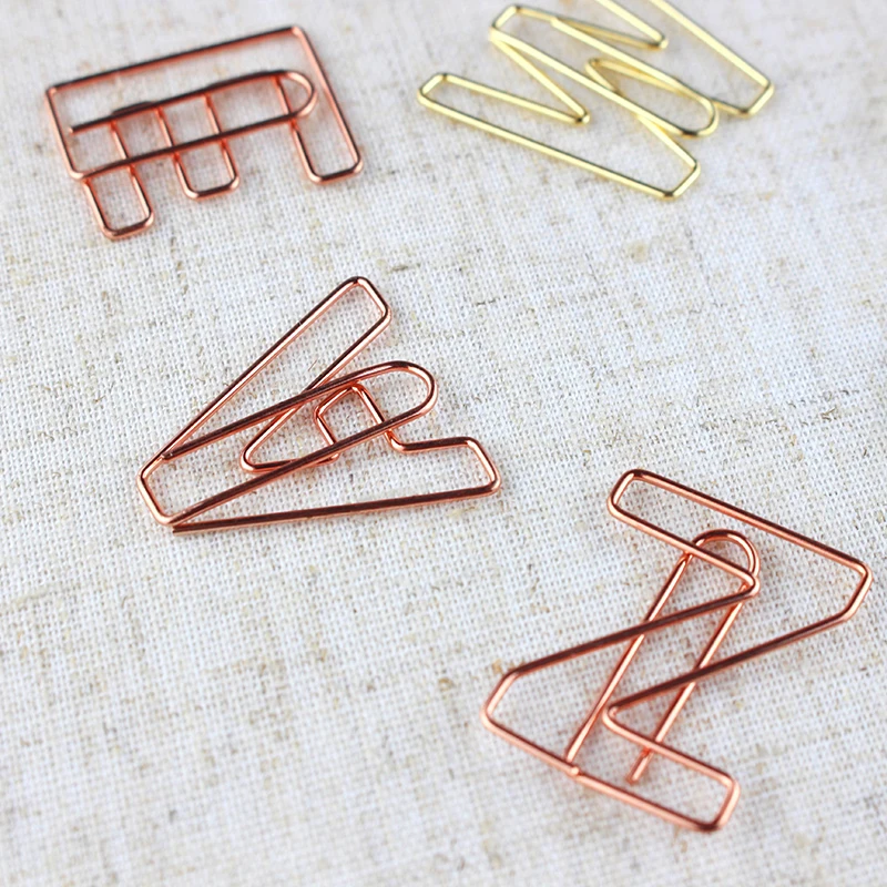 letters of an alphabet paper clip