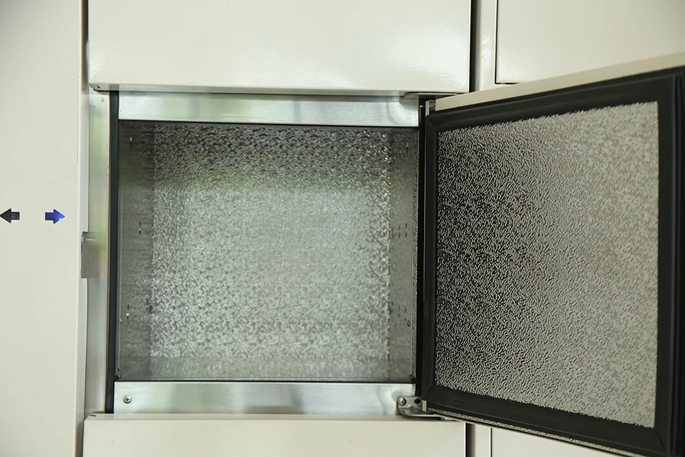 High-end 15 - 25 Degree Temperature Refrigerated Locker for Food Storage