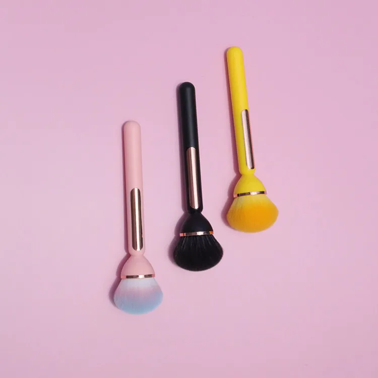 Blush brush (9).jpg