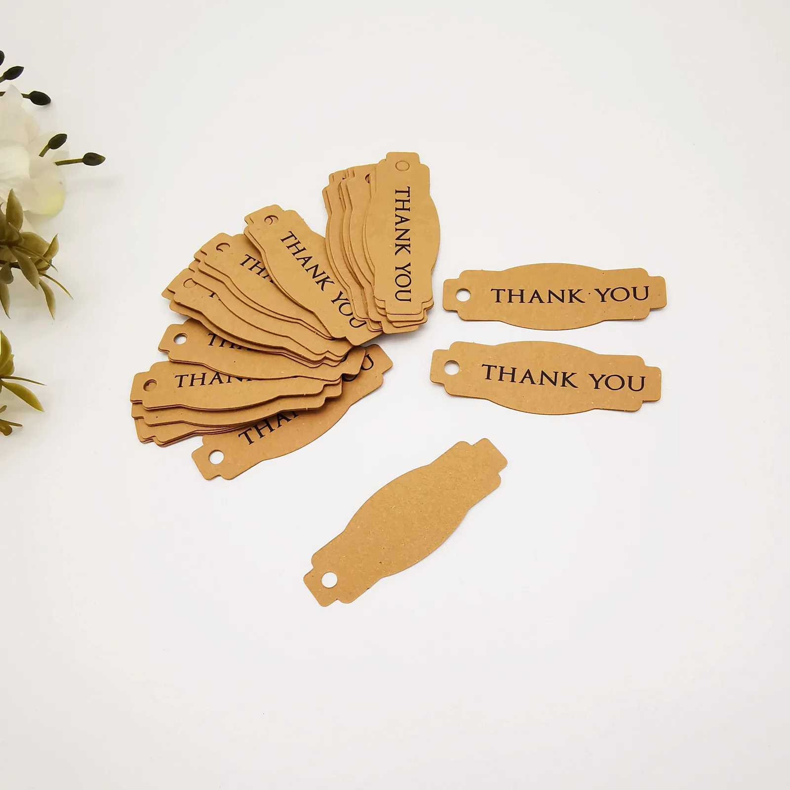 
Kraft Paper Little Gift Box Ornaments Thank You Note Candy Box Decorations Small Decorative Items  (1600292601046)