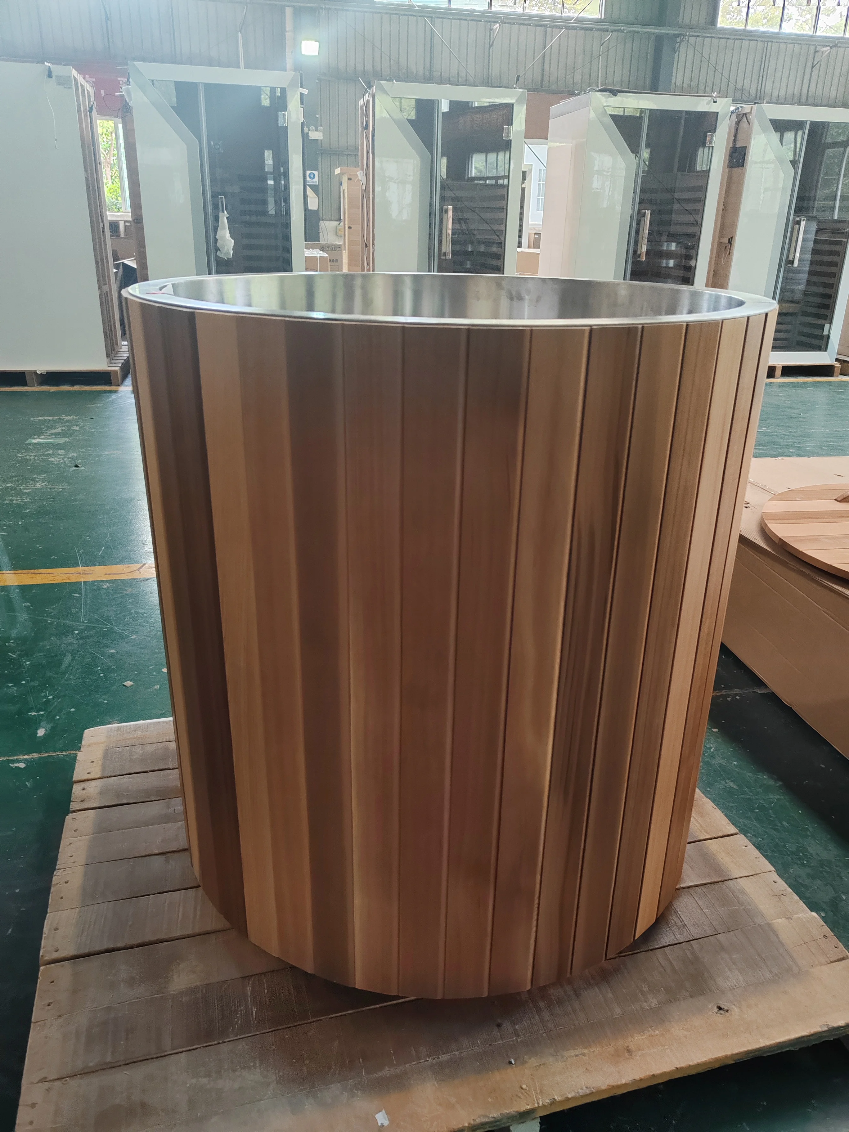 Hot Sale Wooden Outdoor Water Ice Pail Tub Ice Bath SPA Sauna Tub Recovery Cold Plunge Chiller Machine